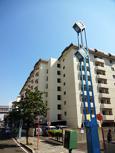 ファミール中の島 外観