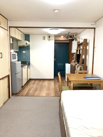 室内　家具家電付き