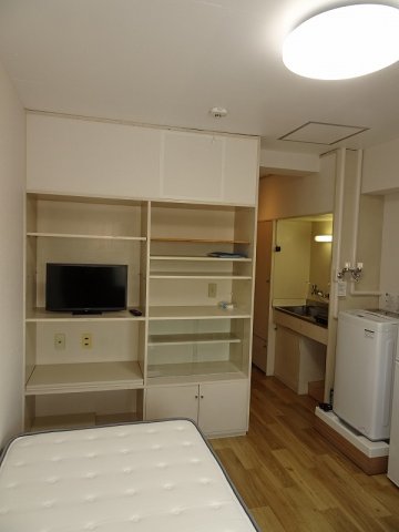 収納棚　テレビ付き