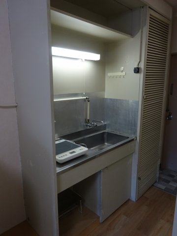 キッチン　ＩＨコンロ付き