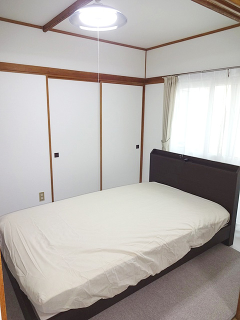 室内　家具家電付き