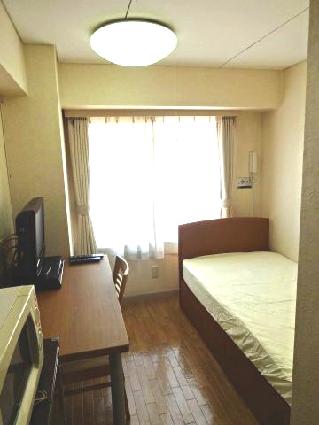 室内　家具家電付き