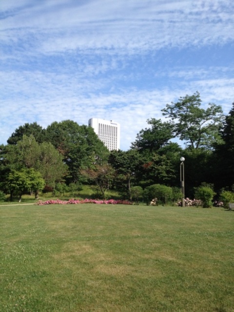 中島公園徒歩1分