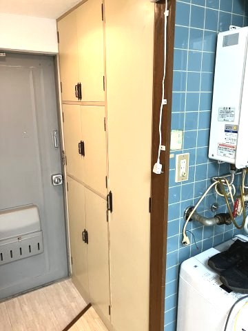玄関　収納あります
