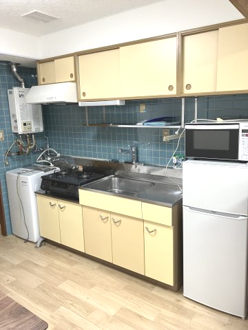 キッチン　家具家電付き