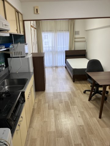 室内　家具家電付き