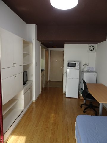 室内　家具家電付き