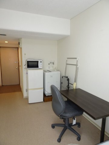 室内　家具家電付き