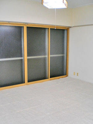 収納　賃借人入居前