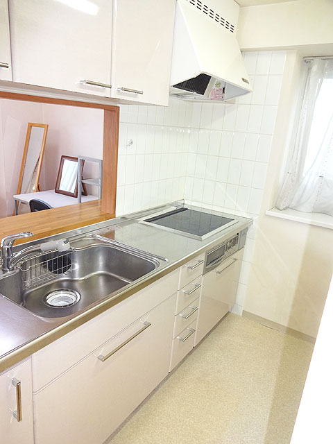 キッチン　家具家電付き