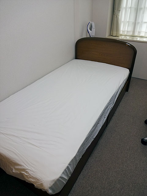 ベッド