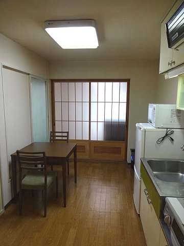 室内　家具家電付き